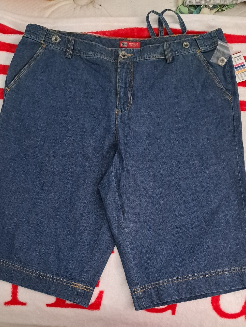 Faded Glory Dark Blue Denim womens Jean Shorts Size 16W